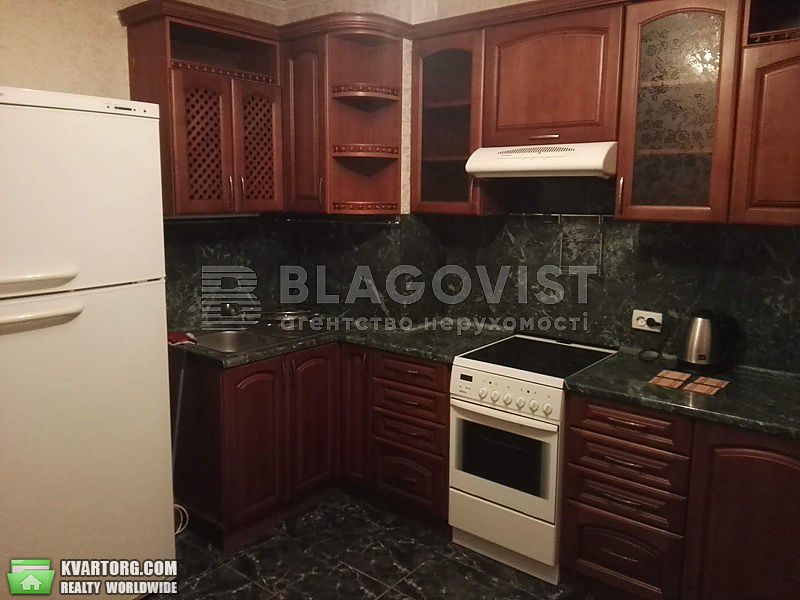 Rent out 2-room apartment. Киев,  Декабристов — photo 6