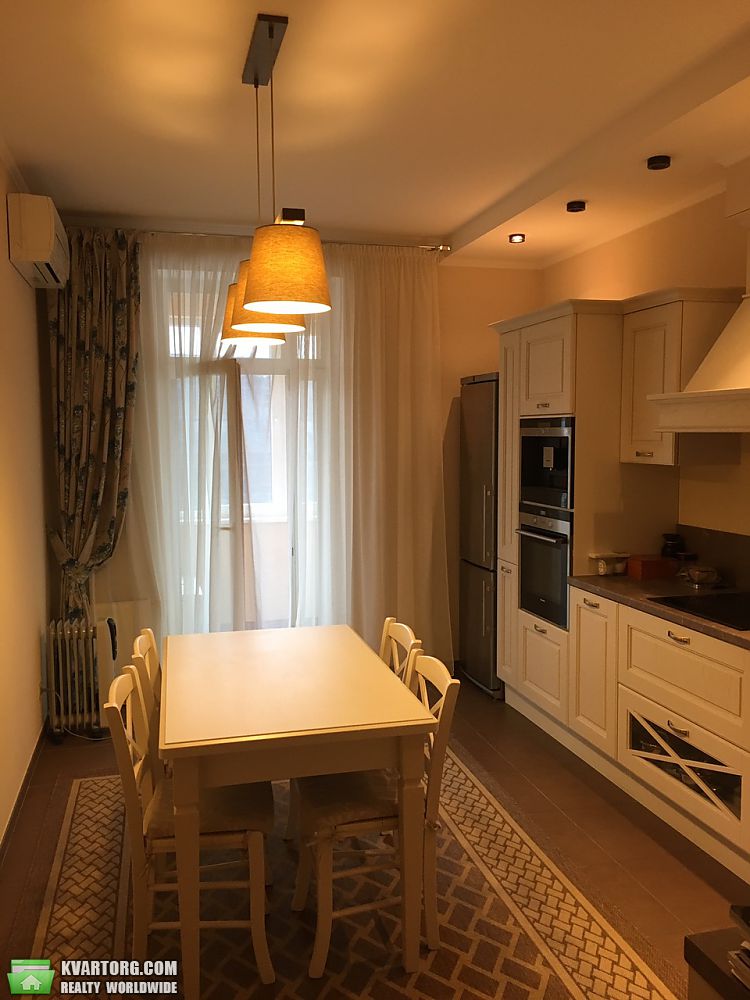 Rent out 3-room apartment. Киев,  Щорса — photo 6