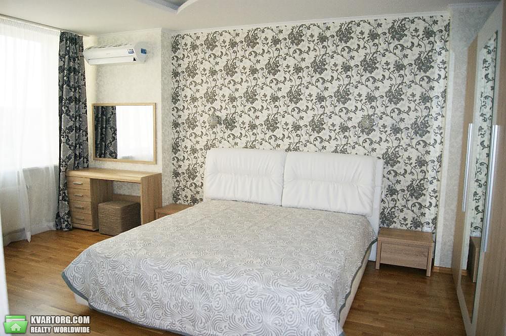 Rent out 4-room apartment. Киев,  Голосеевский пр — photo 2