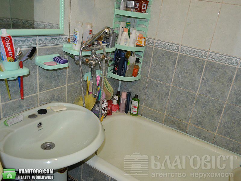 Sell 2-room apartment. Киев,  Миропольская — photo 5
