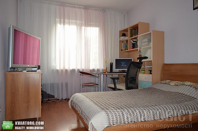 Sell 3-room apartment. Киев,  Леваневского — photo 4