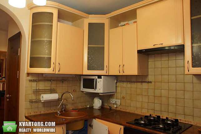 Rent out 2-room apartment. Киев,  Большая Васильковская — photo 2
