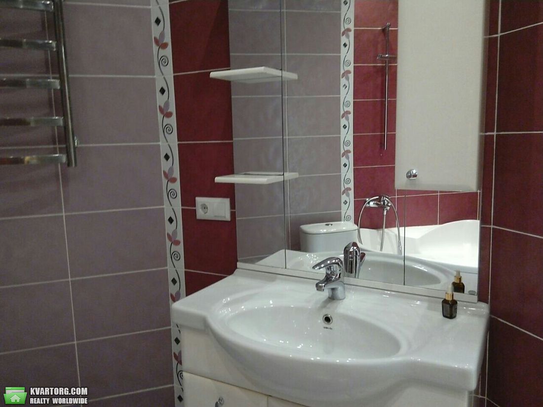 Sell 3-room apartment. Киев,  Набережно-Крещатикская — photo 5
