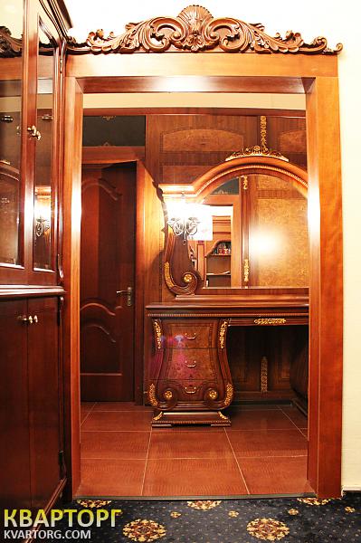 Rent out office. Киев,  Владимирская — photo 9