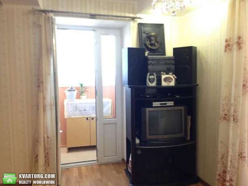 Sell 3-room apartment. Киев,  Святошинская пл — photo 7