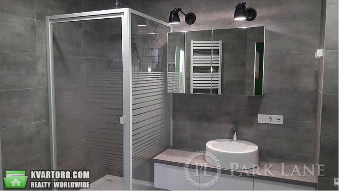 Rent out 2-room apartment. Киев,  Рижская — photo 8