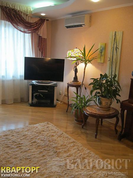 Sell 3-room apartment. Киев, Бажана — photo 4