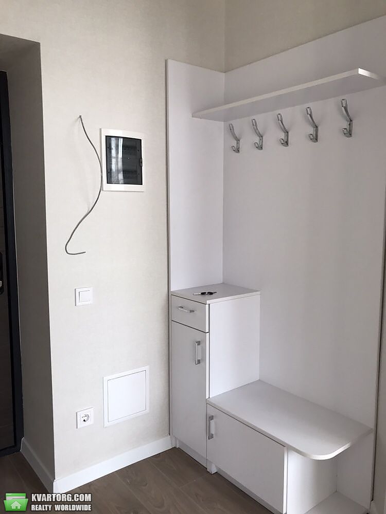 Rent out 1-room apartment. Киев, Соборная — photo 4
