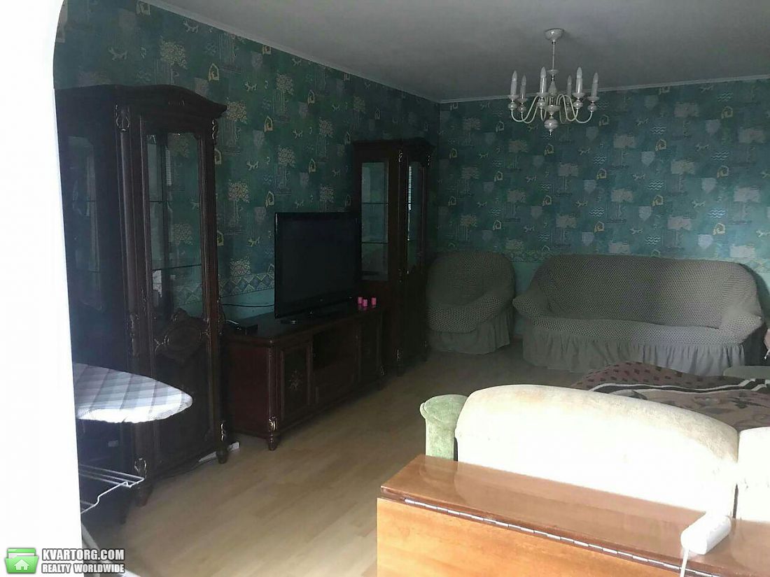 Rent out 2-room apartment. Киев,  Бажана — photo 6
