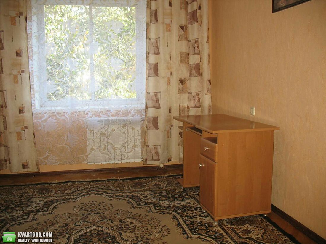 Rent out 3-room apartment. Киев,  Русановская наб — photo 5