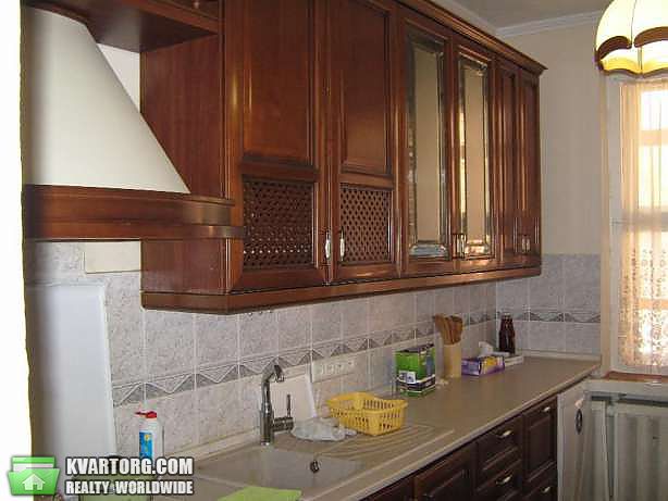 Rent out 4-room apartment. Киев,  Старонаводницкая — photo 1
