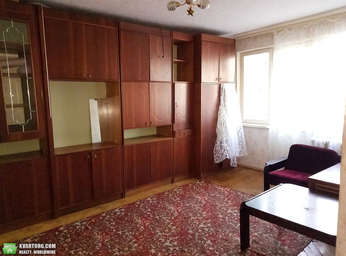 Rent out 3-room apartment. Одесса, Космонавтов — photo 4