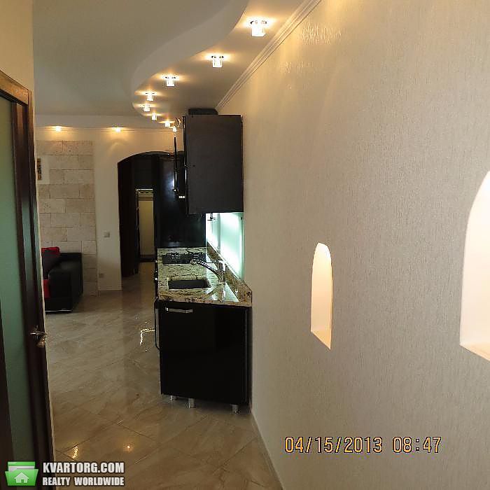 Rent out 3-room apartment. Киев,  Леси Украинки бул — photo 5
