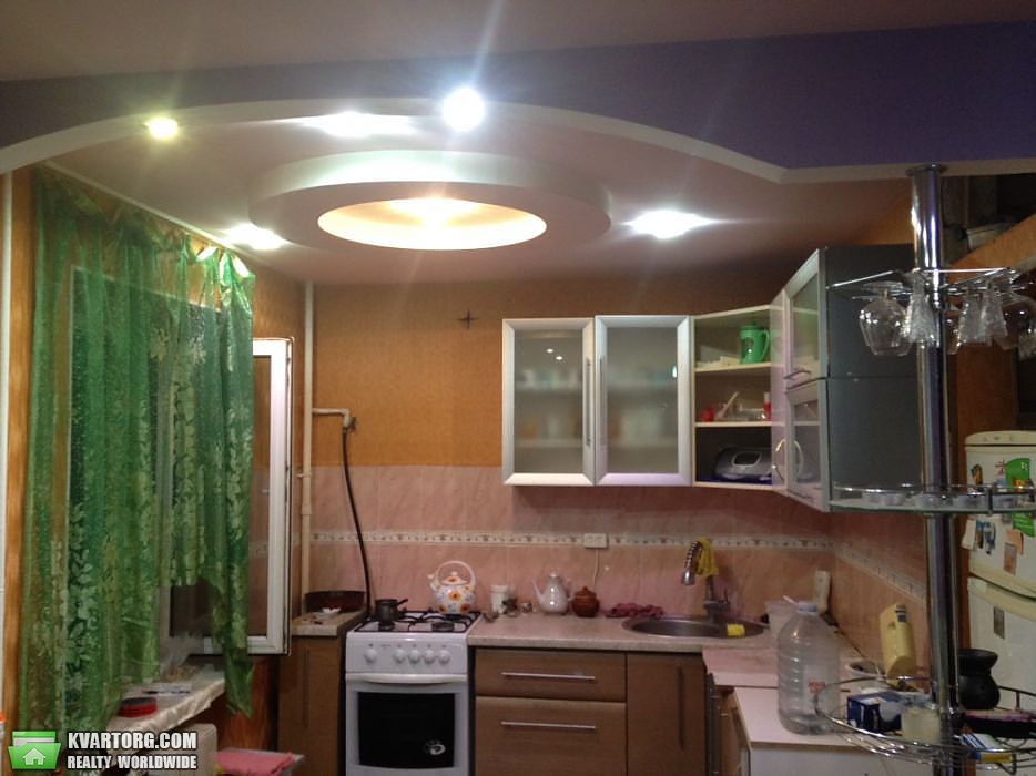 Sell 2-room apartment. Киев,  Российская — photo 3