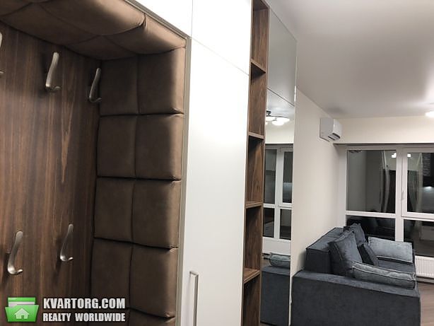 Rent out 1-room apartment. Киев, Гришка — photo 3