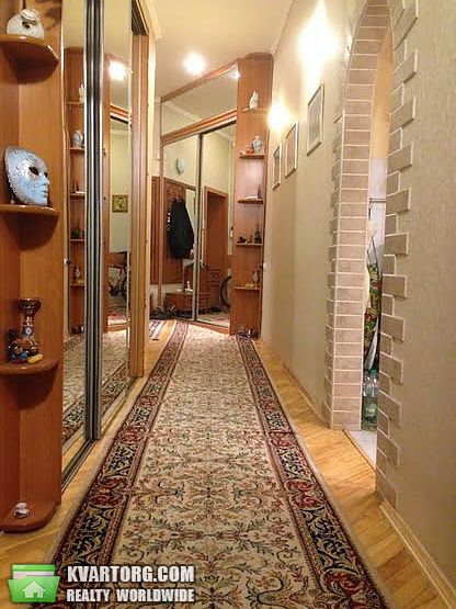 Sell 4-room apartment. Киев,  Гончара — photo 2