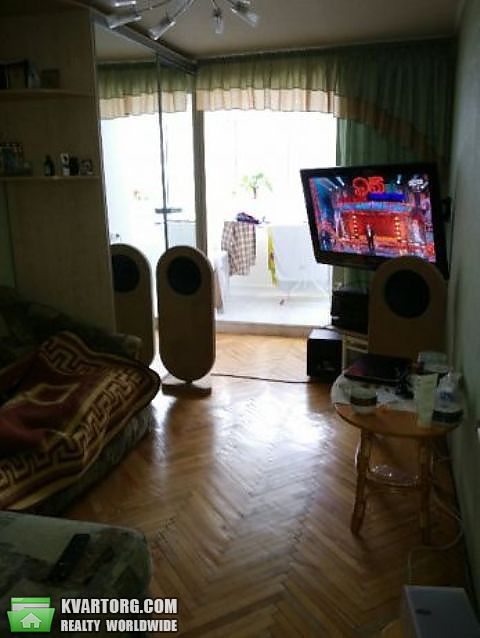 Sell 3-room apartment. Киев,  Лесной пр — photo 4