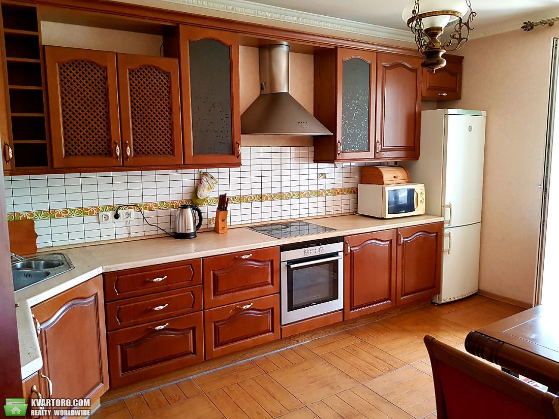 Rent out 2-room apartment. Киев,  Ахматовой — photo 1