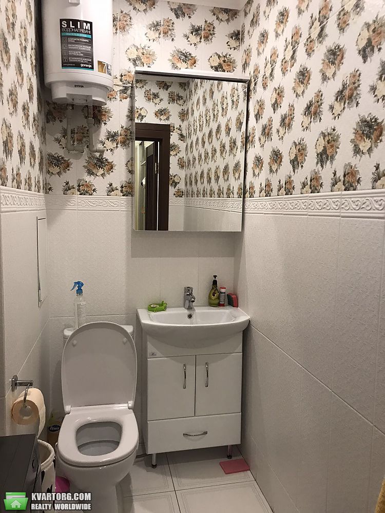 Rent out 3-room apartment. Киев, Ломоносова — photo 6