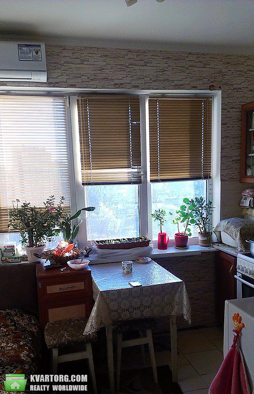 Sell 2-room apartment. Киев,  Героев Днепра — photo 5