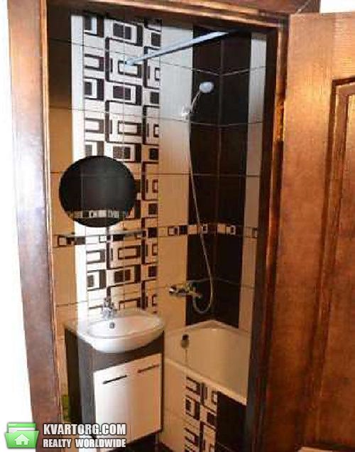 Rent out 2-room apartment. Киев,  Шамрыло — photo 4