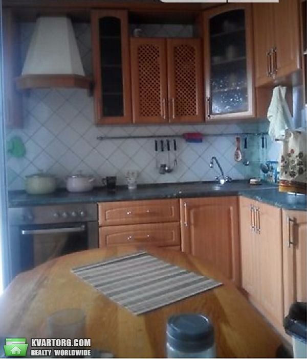 Sell 2-room apartment. Киев,  Маяковского — photo 1