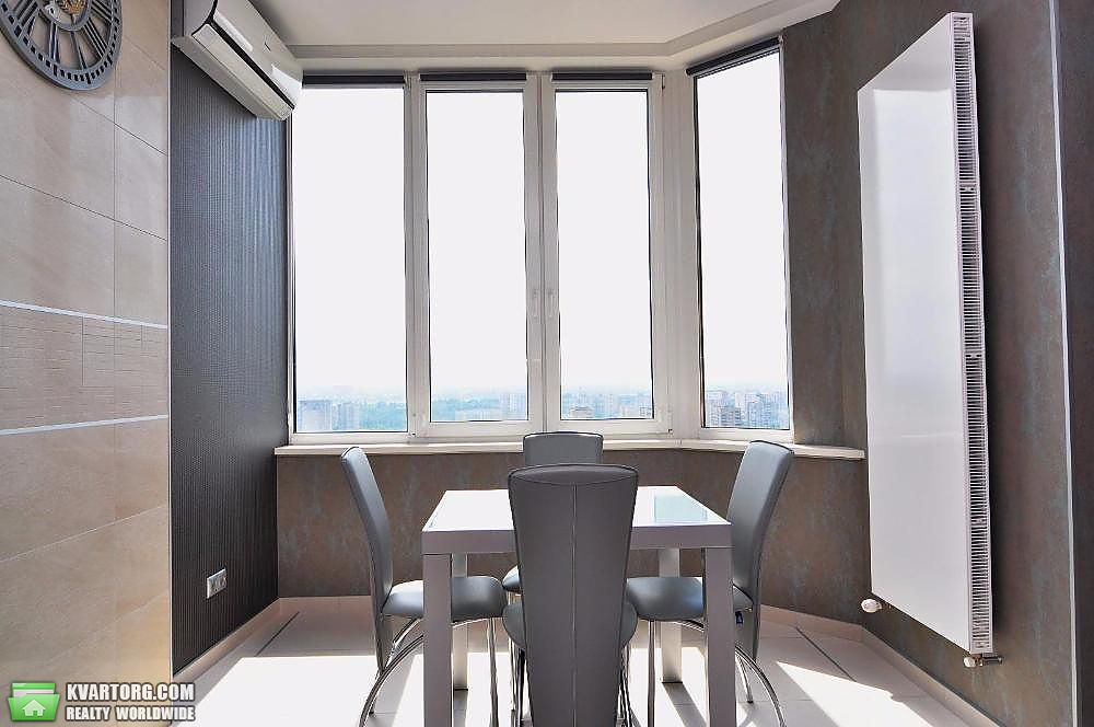 Rent out 1-room apartment. Киев,  Соломенская — photo 6
