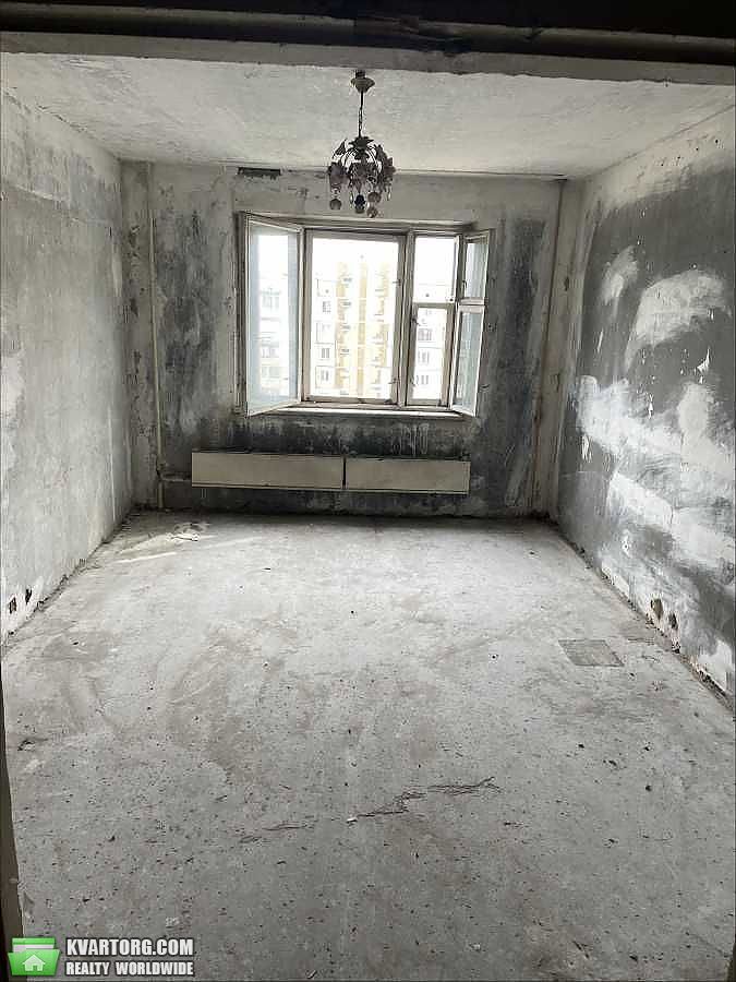 Sell 3-room apartment. Киев,  Алма-Атинская — photo 1