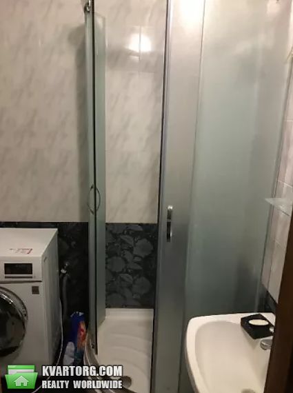 Rent out 3-room apartment. Киев,  Энтузиастов — photo 6