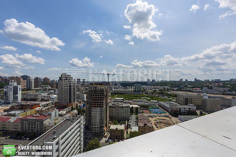 Rent out 2-room apartment. Киев,  Саксаганского — photo 8