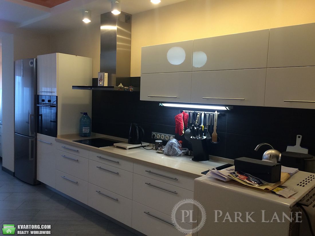 Sell 2-room apartment. Киев,  Конева — photo 1