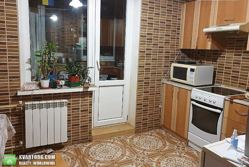 Sell 2-room apartment. Киев,  Алма-Атинская — photo 1