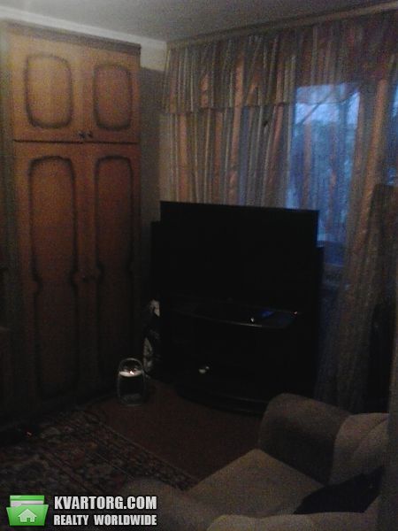 Sell 2-room apartment. Киев, пр. Леси Курбаса — photo 1