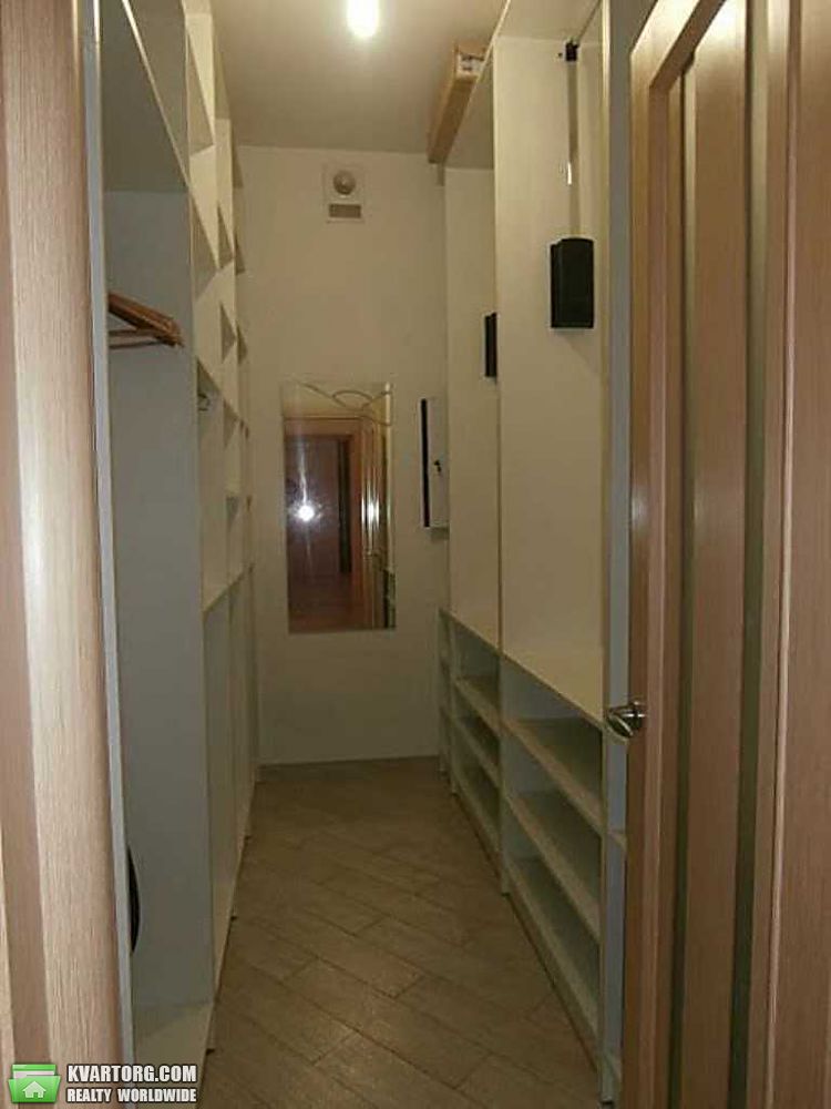 Rent out 2-room apartment. Киев, Ветрова — photo 9