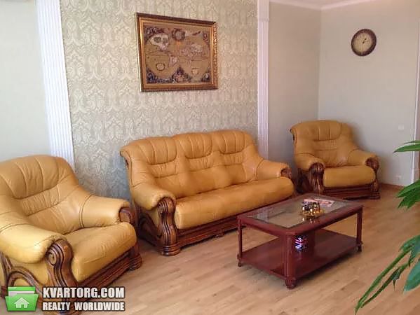 Rent out 3-room apartment. Киев,  Нежинская — photo 8