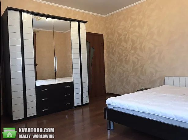 Rent out 2-room apartment. Киев,  Голосеевская — photo 3