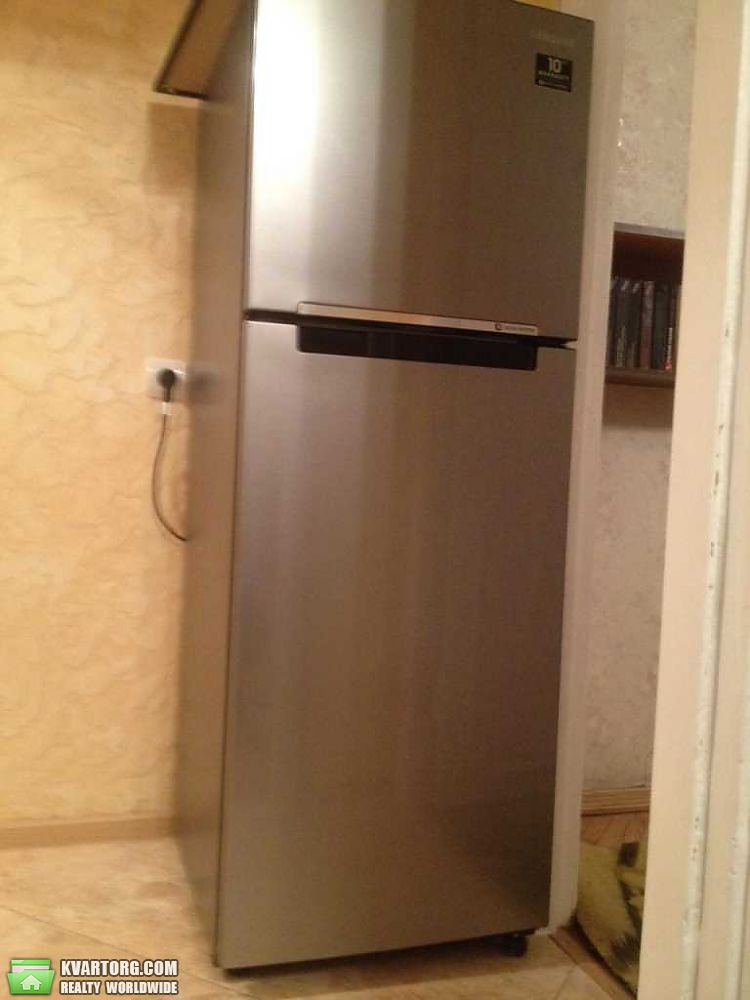 Rent out 3-room apartment. Киев, Щорса — photo 8