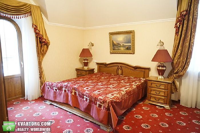 Sell house. Киев,  Бажана — photo 4