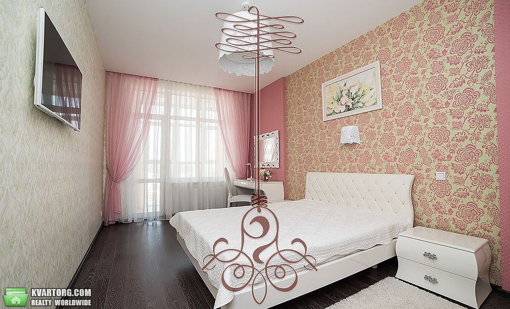 Sell 3-room apartment. Киев,  Драгомирова — photo 1