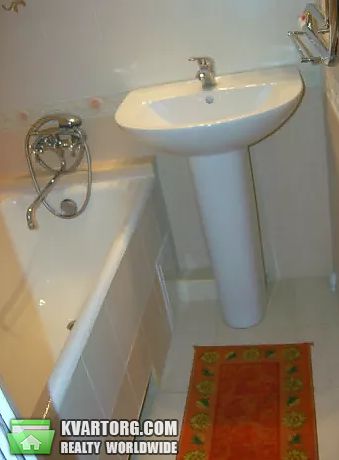 Rent out 4-room apartment. Киев, Бульвар Леси Украинки — photo 10