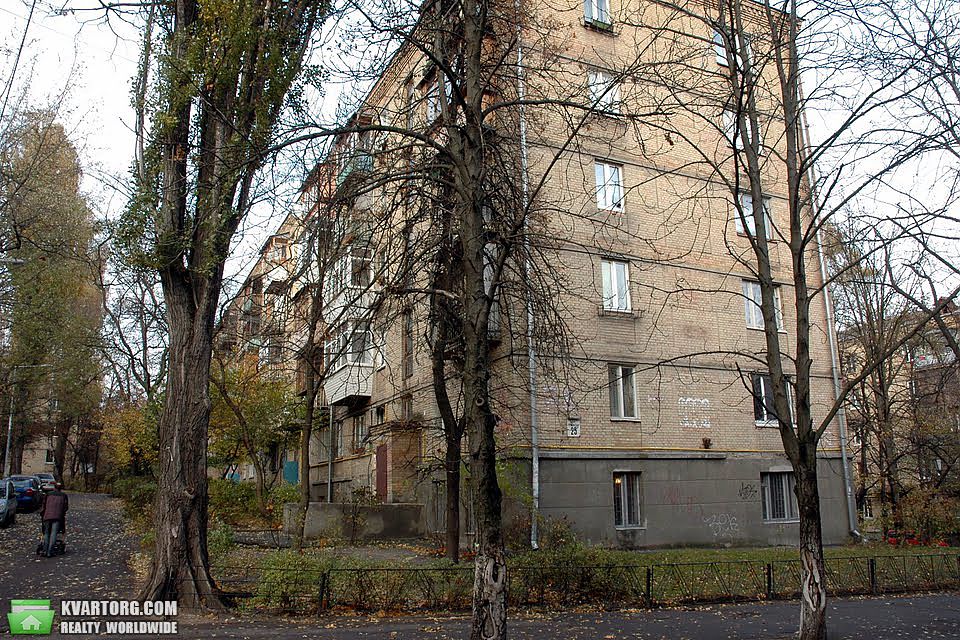 Sell 2-room apartment. Киев,  Ереванская — photo 2