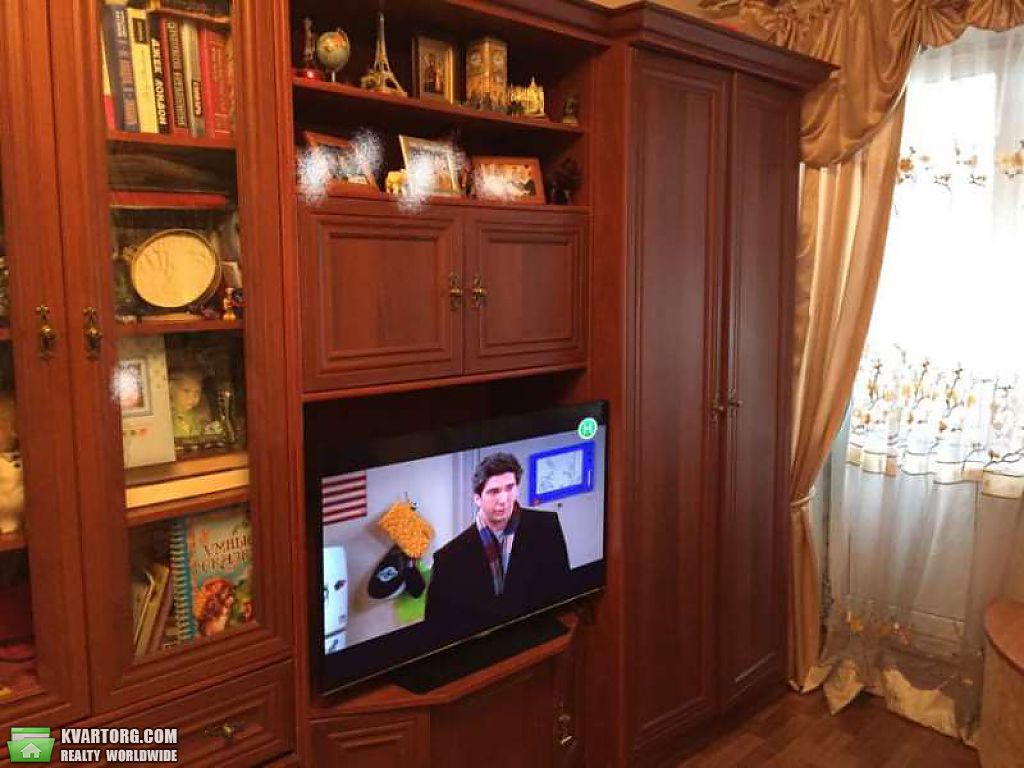 Sell 1-room apartment. Киев, Чоколовский бул. — photo 3