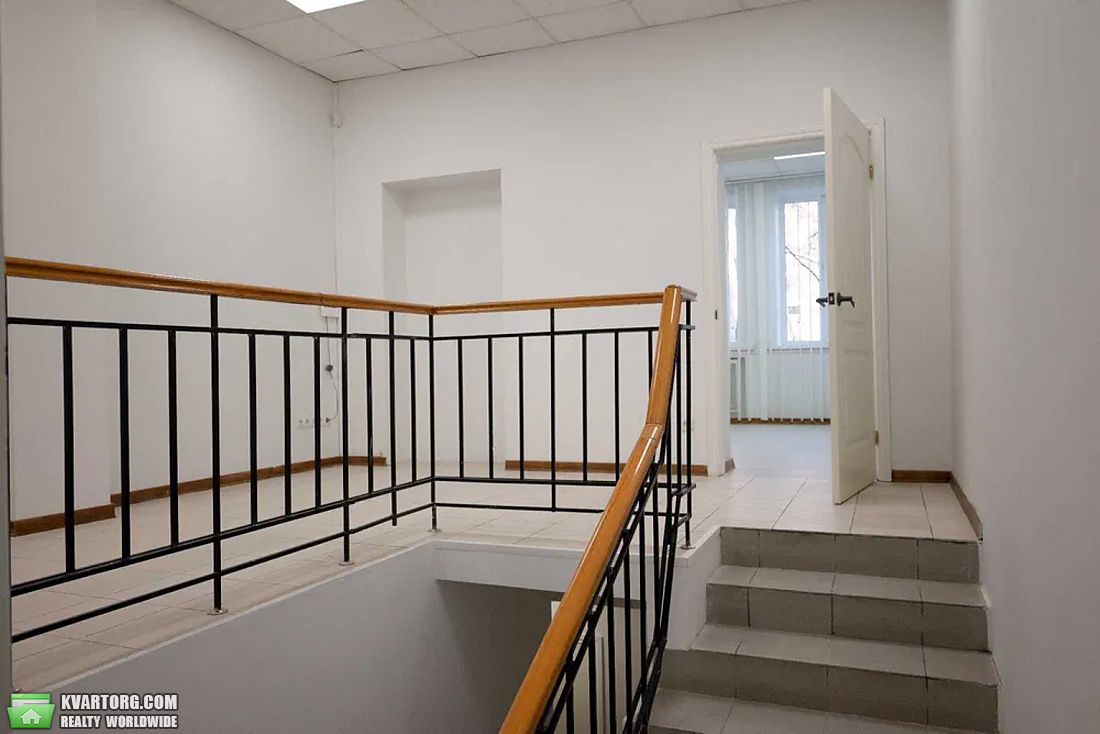 Rent out office. Киев,  Нижний Вал — photo 3