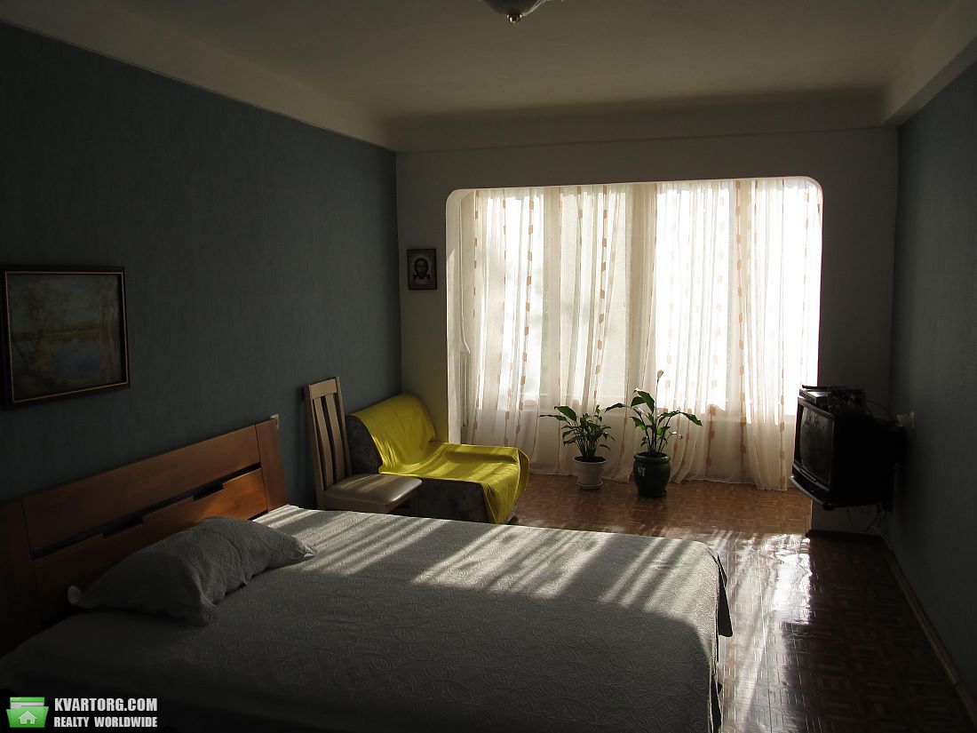 Sell 2-room apartment. Киев,  Тимошенко — photo 3