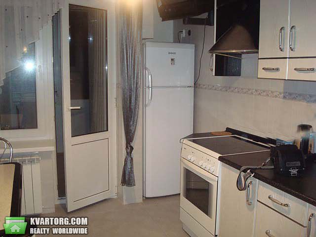 Rent out 2-room apartment. Киев,  Коперника — photo 2