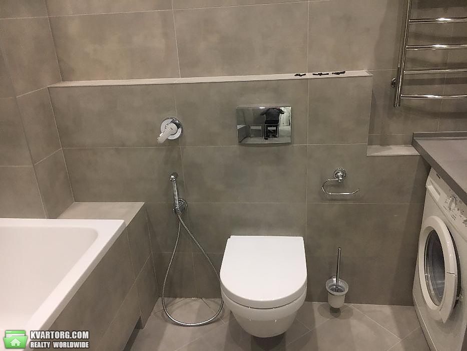 Rent out 2-room apartment. Киев,  Дарницкий бул — photo 8