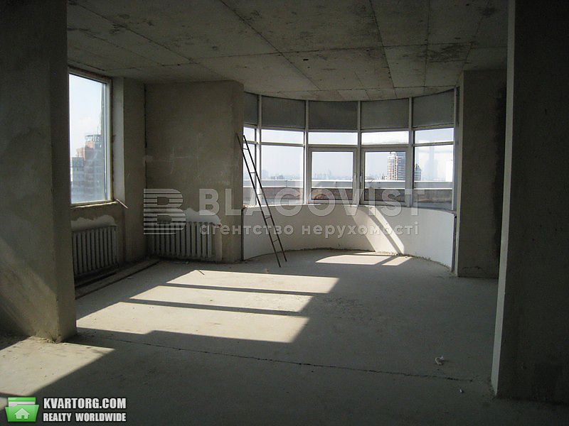 Sell 3-room apartment. Киев,  Московская — photo 1