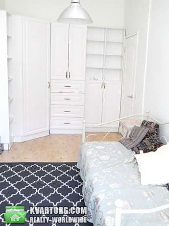 Rent out 3-room apartment. Киев,  Лютеранская — photo 9