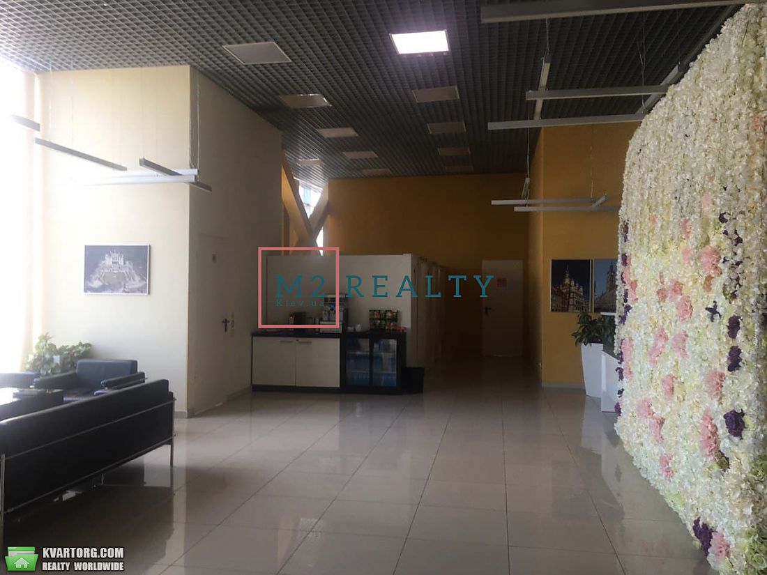 Rent out office. Киев, Спортивная ул. — photo 6