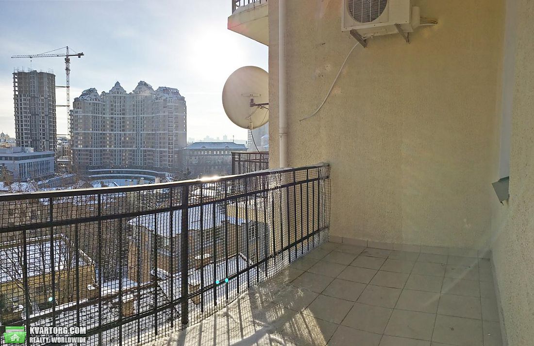 Rent out 5-room apartment. Киев,  Гончара — photo 8